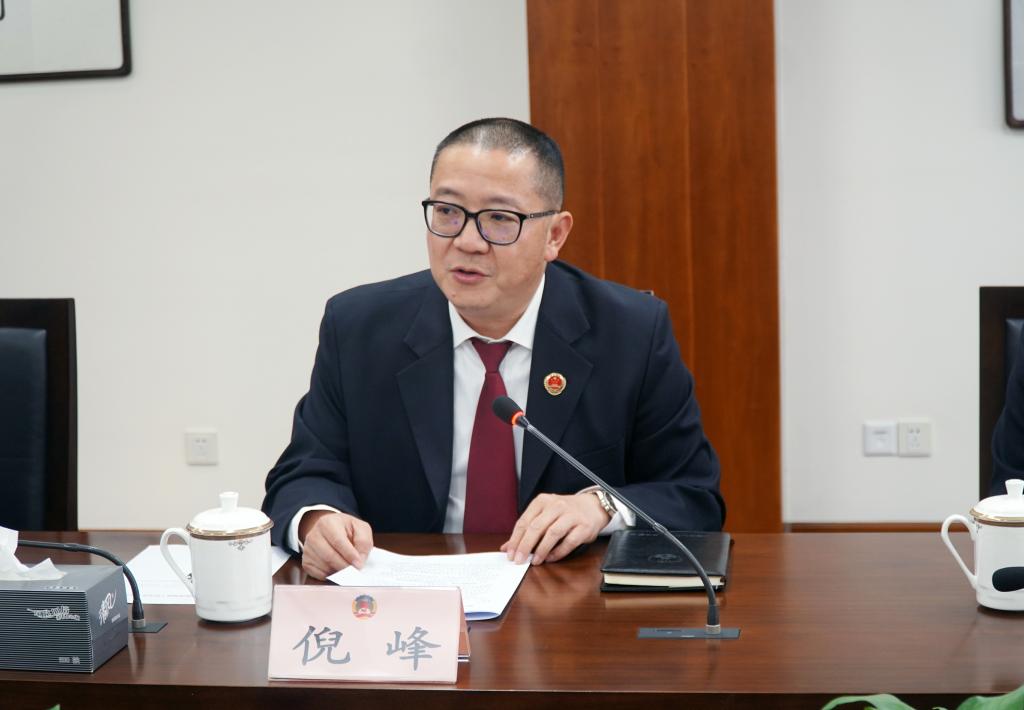 包含武汉三镇迎西甲关键赛；今夜外线爆发；话题不断；医务组通报恢复的词条